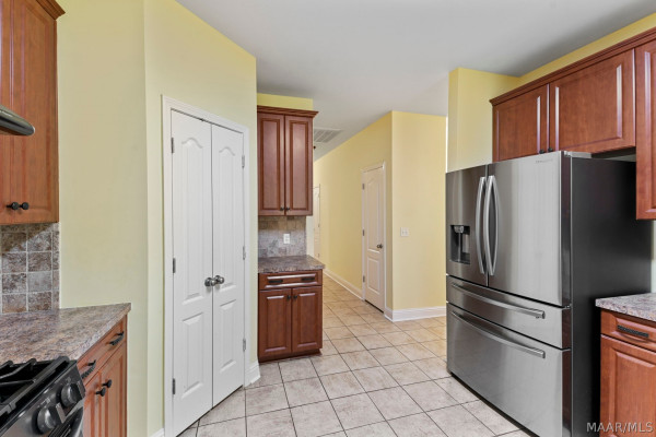 9832 Helmsley Circle