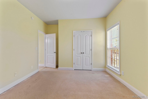 9832 Helmsley Circle