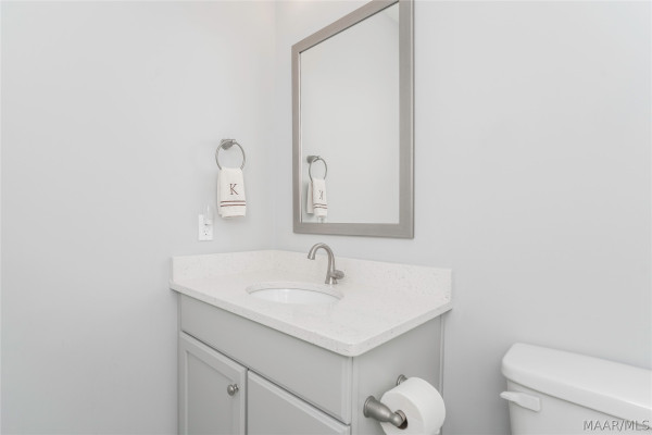 1316 Hemlock Court