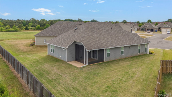 1316 Hemlock Court