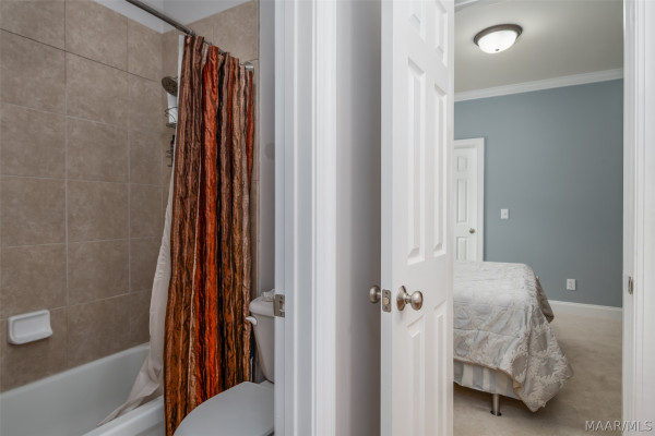 8649 Rockbridge Circle