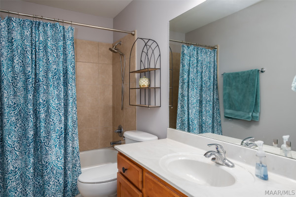 8649 Rockbridge Circle
