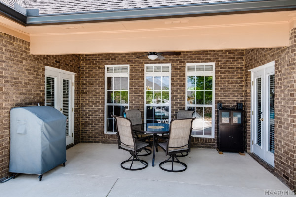 8649 Rockbridge Circle