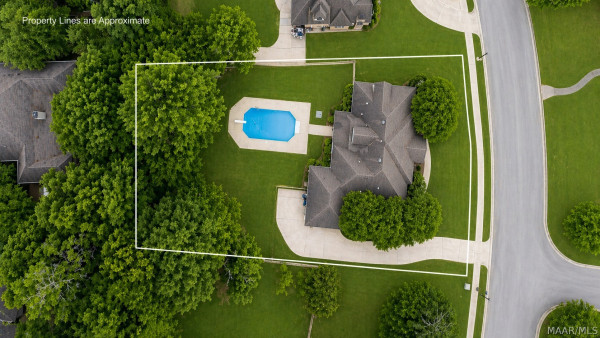 8416 Marsh Pointe Drive