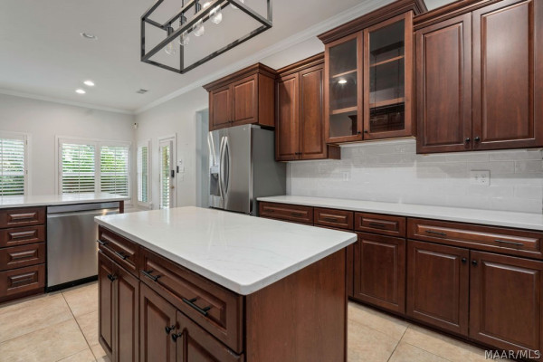 8416 Marsh Pointe Drive