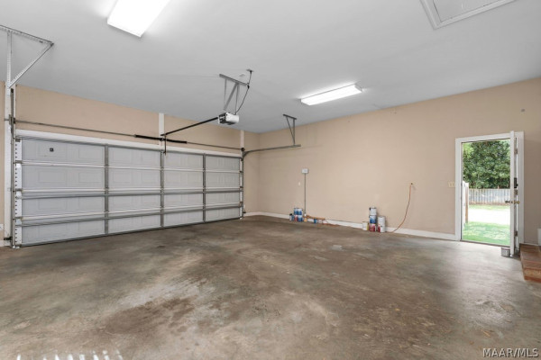 8416 Marsh Pointe Drive
