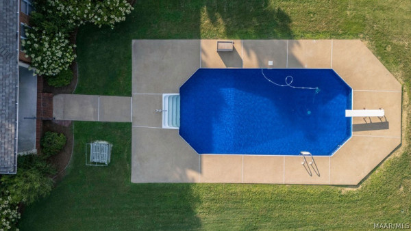 8416 Marsh Pointe Drive