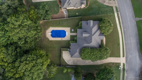 8416 Marsh Pointe Drive