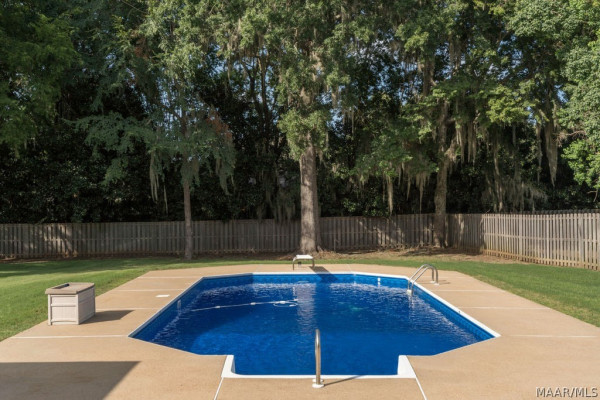 8416 Marsh Pointe Drive