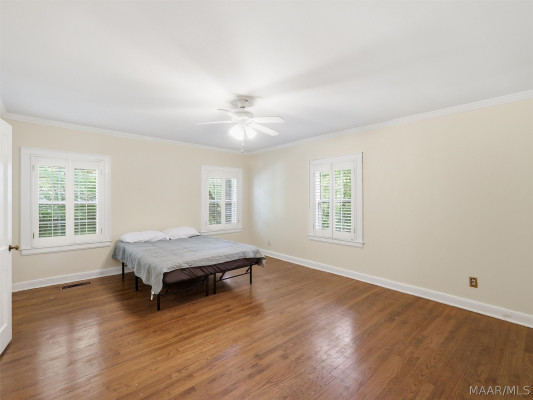 3347 NARROW LANE Road
