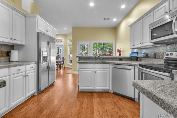 1605 Emerald Mountain Parkway