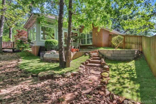 1605 Emerald Mountain Parkway