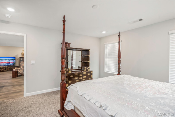 53 Seaboard Drive