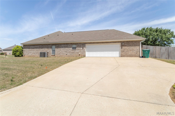 249 SPENCER Way