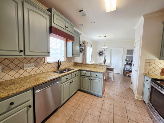 107 SPARROW POINT Court