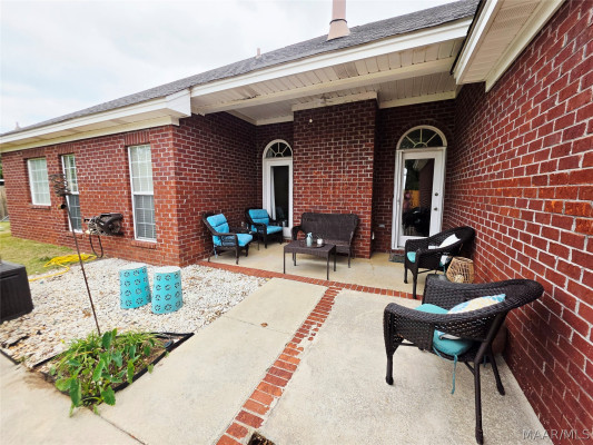 107 SPARROW POINT Court