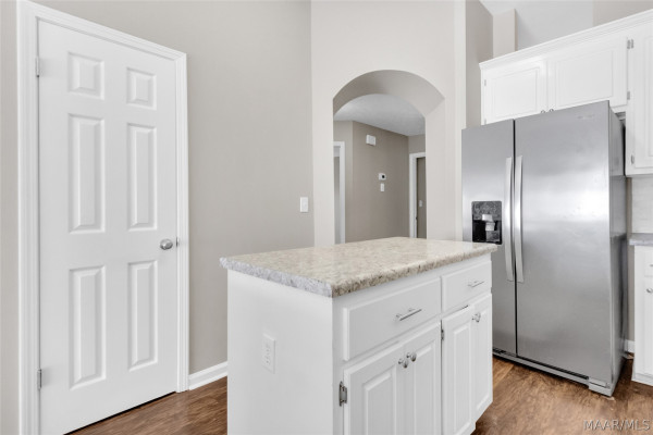 2036 YOUNG FARM Place