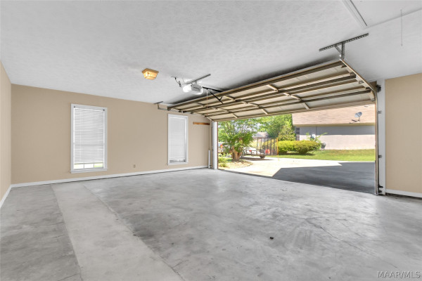2036 YOUNG FARM Place