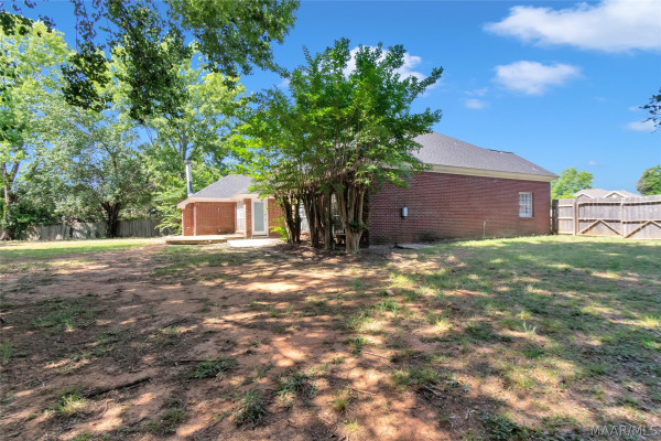 2036 YOUNG FARM Place