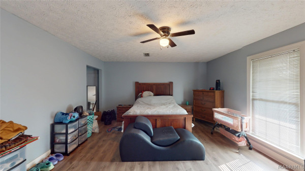 1634 Pink Lilly Road