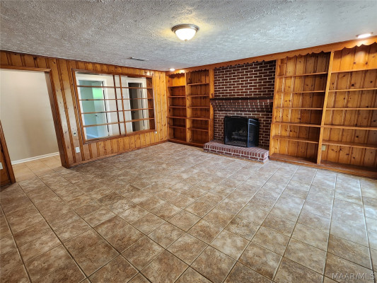 1210 Lakewood Drive