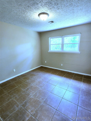 1210 Lakewood Drive