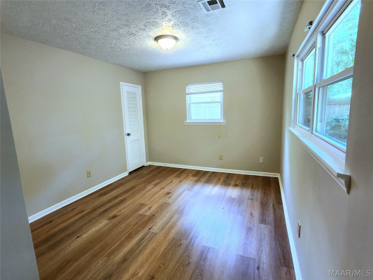 1210 Lakewood Drive