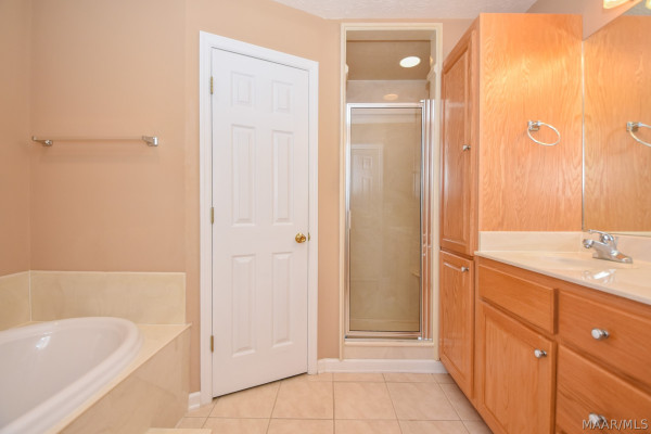 12447 Redland Road