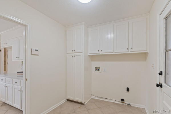 2451 BELCHER Drive