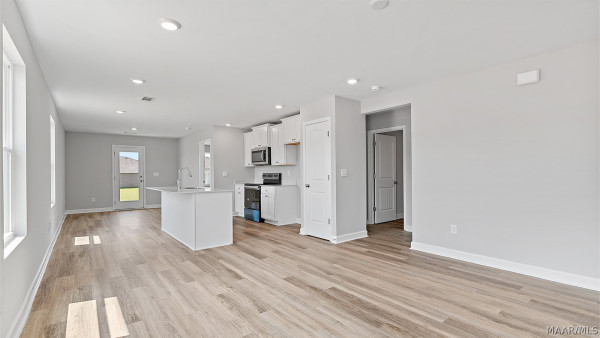 7308 Spencer Circle