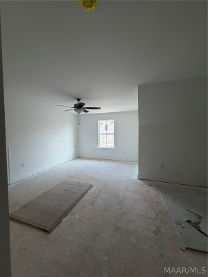156 Rochelle Way