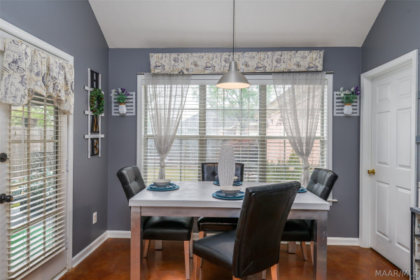 7207 Heathermoore Loop