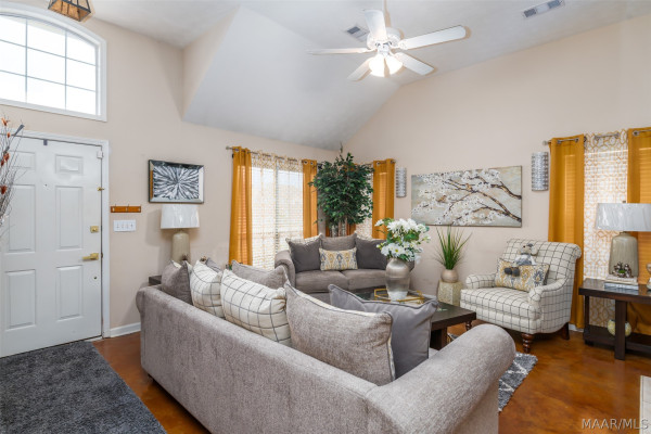 7207 Heathermoore Loop
