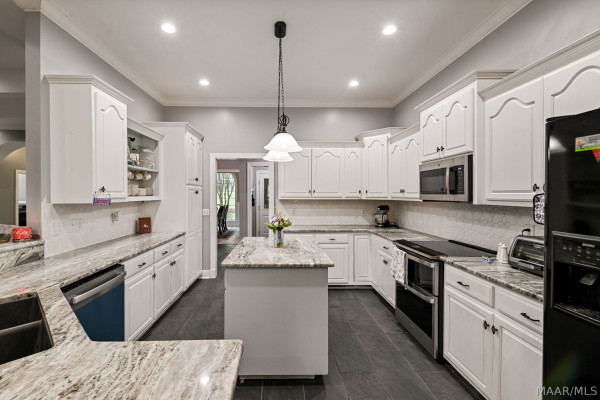 939 Richfield Road