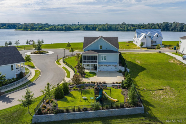 306 Heron Hill