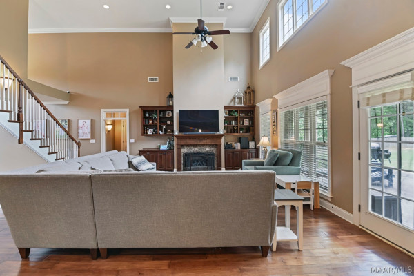 917 Red Eagle Road