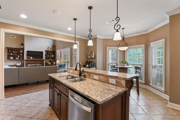 917 Red Eagle Road