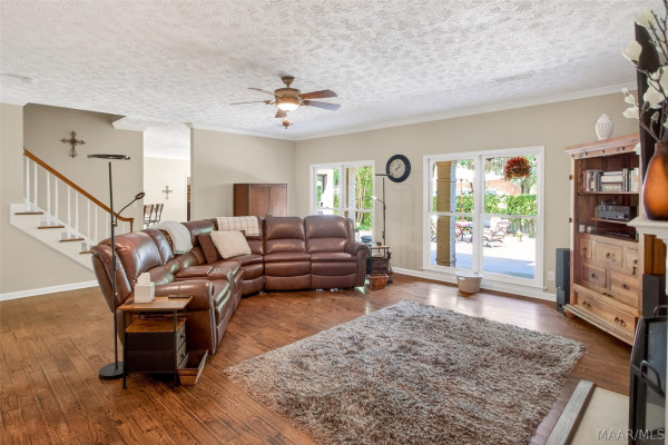 8131 Dogwood Lane