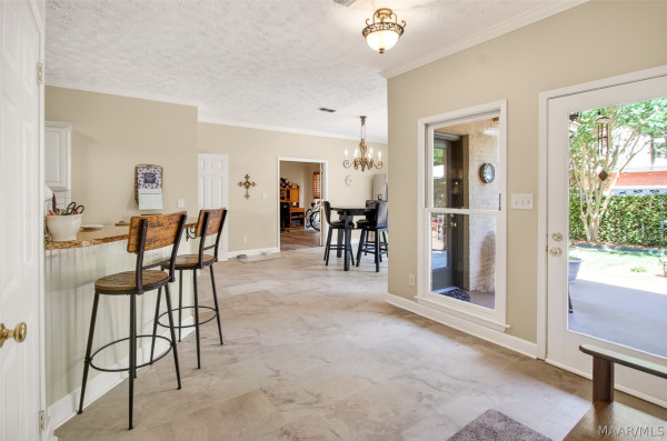 8131 Dogwood Lane