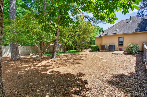 8131 Dogwood Lane