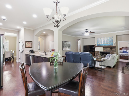 9144 Crescent Lodge Drive