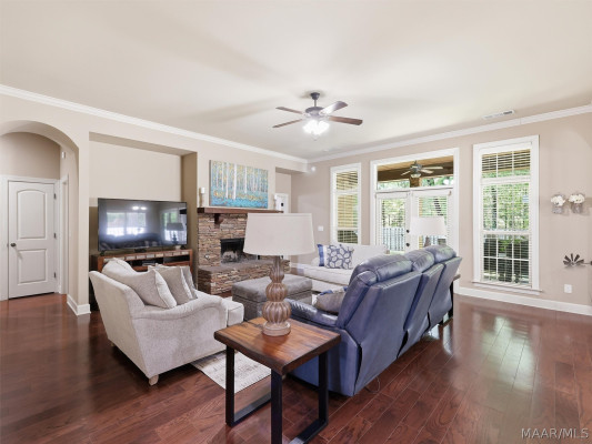 9144 Crescent Lodge Drive