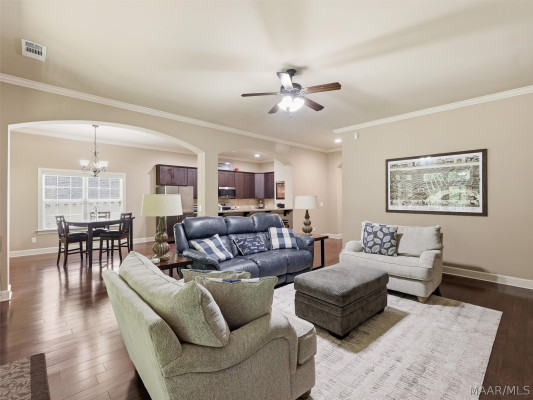 9144 Crescent Lodge Drive