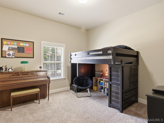 9144 Crescent Lodge Drive