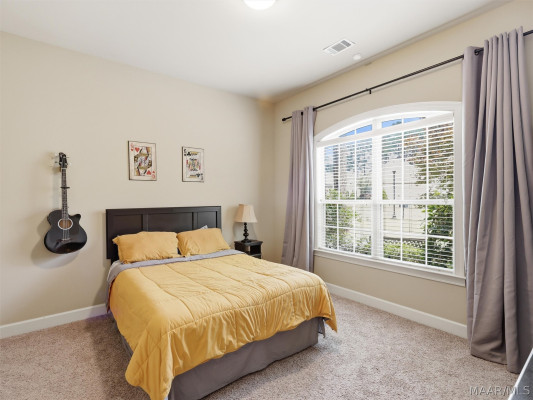 9144 Crescent Lodge Drive