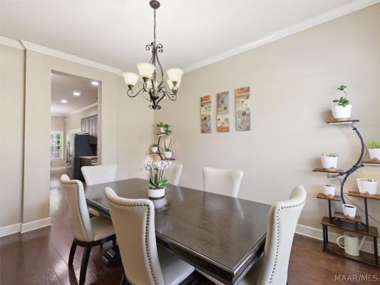 9144 Crescent Lodge Drive