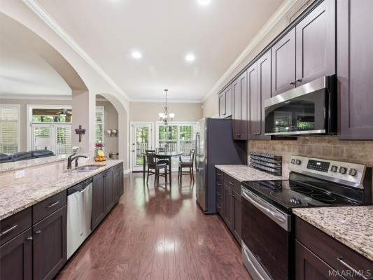 9144 Crescent Lodge Drive