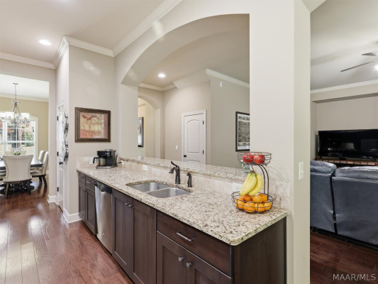 9144 Crescent Lodge Drive