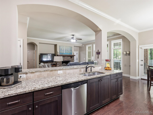 9144 Crescent Lodge Drive