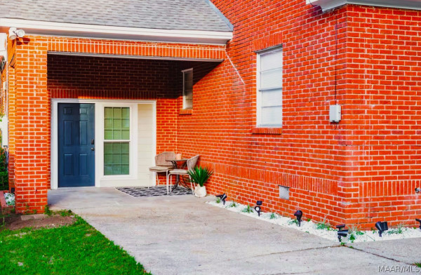 118 Brantwood Drive